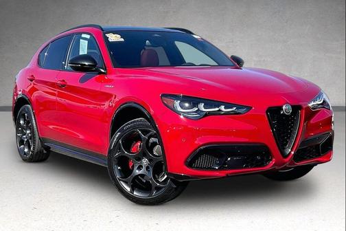 Alfa Rosso 2025 Alfa Romeo Stelvio Sprint AWD