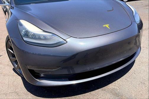 Silver Metallic 2018 Tesla Model 3 Long Range