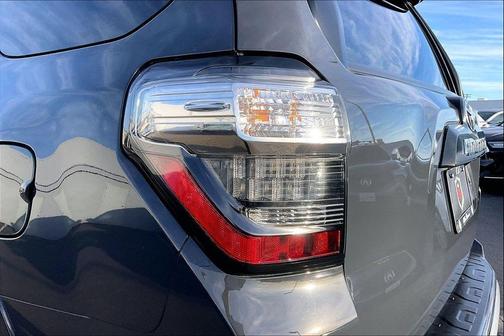 2024 Toyota 4Runner TRD Off Road