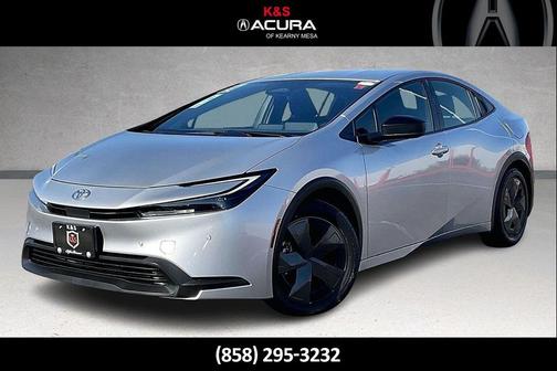 2024 Toyota Prius LE