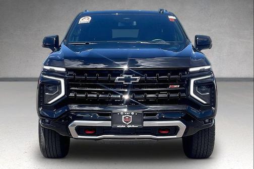 Black 2025 Chevrolet Suburban 4WD Z71