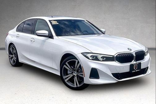Mineral White Metallic 2023 BMW 330 330i