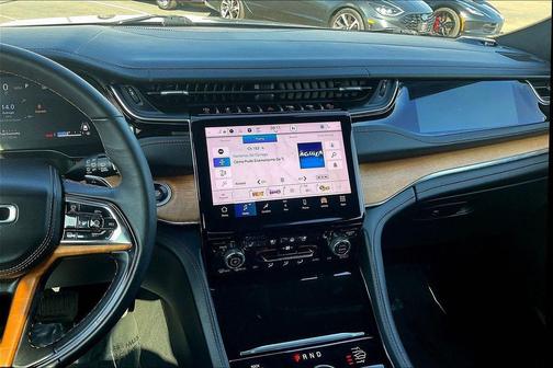 2023 Jeep Grand Cherokee L Summit Reserve