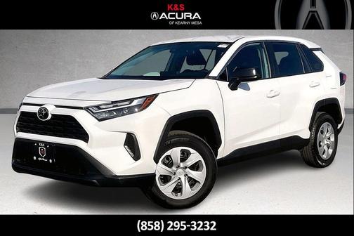 2024 Toyota RAV4 LE