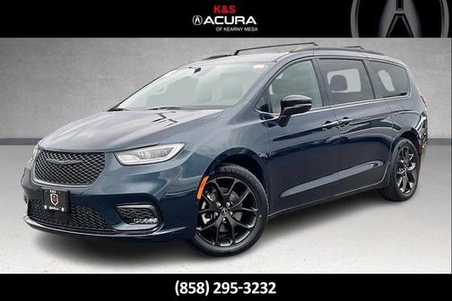 2023 Chrysler Pacifica Limited