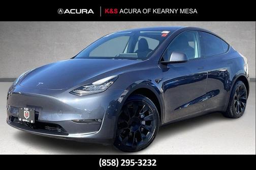 2022 Tesla Model Y Long Range Dual Motor All-Wheel Drive
