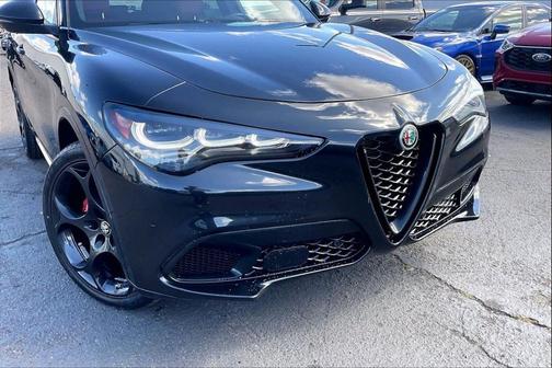 2024 Alfa Romeo Stelvio Veloce AWD