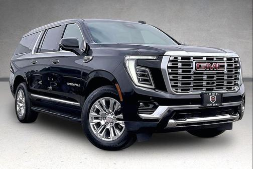 Onyx Black 2025 GMC Yukon XL Denali