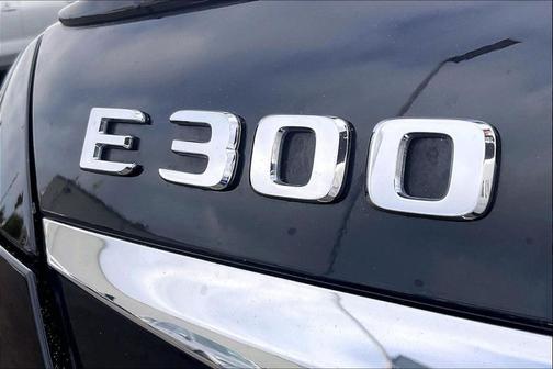 Black 2017 Mercedes-Benz E-Class RWD Sedan