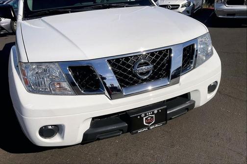 2017 Nissan Frontier SV