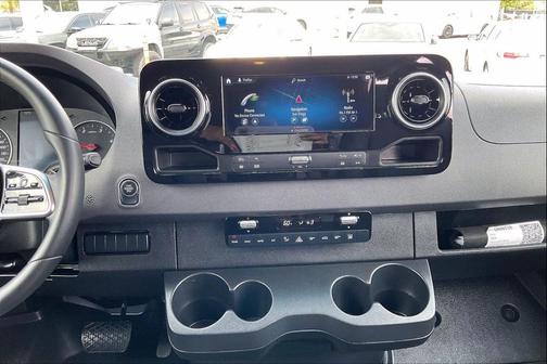 Arctic White 2024 Mercedes-Benz Sprinter 2500 High Roof
