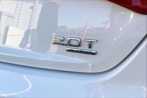 2012 Audi A4 2.0T Prestige quattro