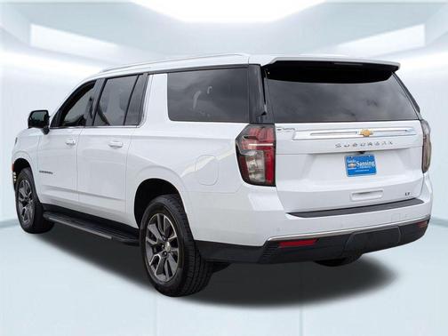 2022 Chevrolet Suburban LT