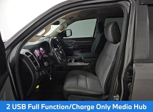 Granite Crystal Metallic Clearcoat 2020 RAM 1500 Big Horn/Lone Star