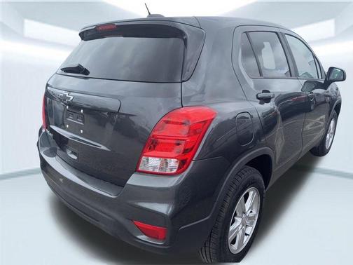Nightfall Gray Metallic 2019 Chevrolet Trax LS