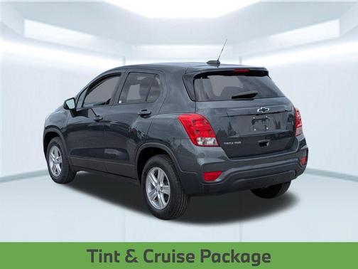 Nightfall Gray Metallic 2019 Chevrolet Trax LS