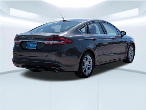 2018 Ford Fusion Hybrid SE