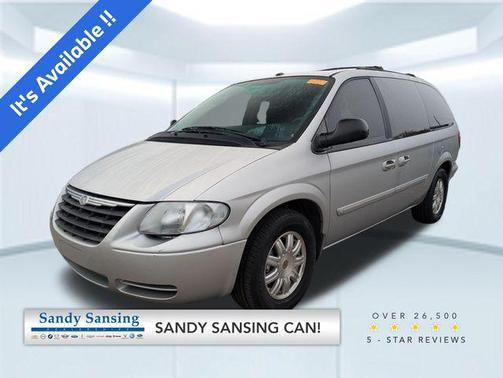2006 Chrysler Town & Country Touring