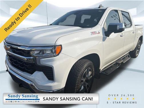 Summit White 2022 Chevrolet Silverado 1500 LT