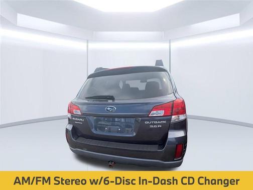 Graphite Gray Metallic 2010 Subaru Outback 3.6 R Limited