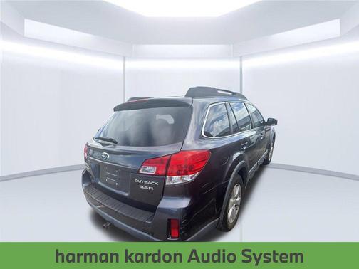 Graphite Gray Metallic 2010 Subaru Outback 3.6 R Limited