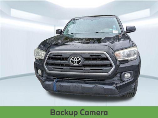 2017 Toyota Tacoma SR5