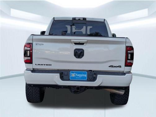 2021 RAM 2500 Limited Crew Cab 4x4 6'4' Box