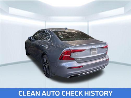 2020 Volvo S60 T5