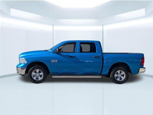 Hydro Blue Pearlcoat 2022 RAM 1500 Classic SLT