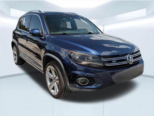 2016 Volkswagen Tiguan R-Line
