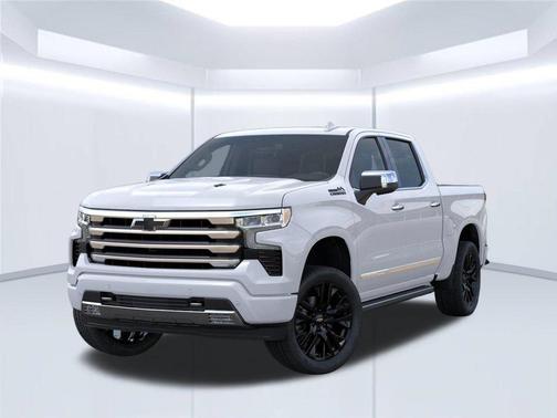 Polar White Tricoat 2026 Chevrolet Silverado 1500 High Country