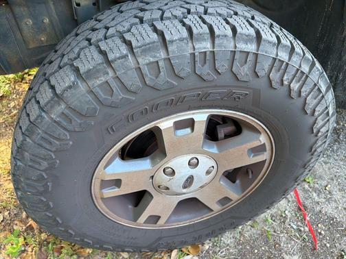 2005 Ford F-150 XLT SuperCab Flareside