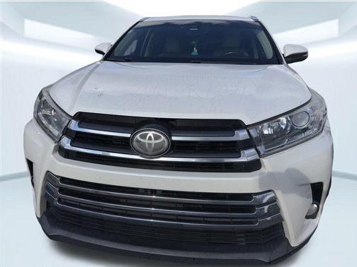 2017 Toyota Highlander Limited Platinum