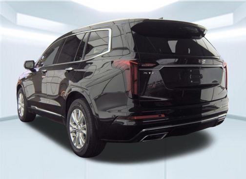 2023 Cadillac XT6 Luxury FWD