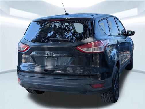2014 Ford Escape S