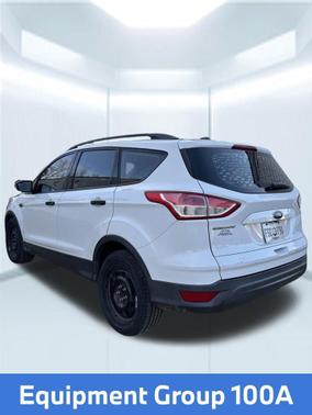 OXFORD WHITE 2015 Ford Escape S