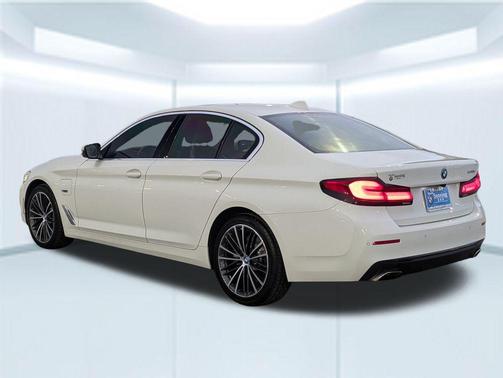 2023 BMW 530e Base