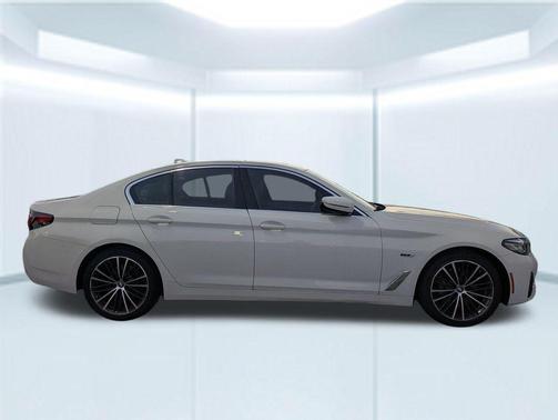 2023 BMW 530e Base
