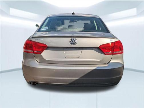 2013 Volkswagen Passat 2.5 SE