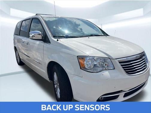 2013 Chrysler Town & Country Limited