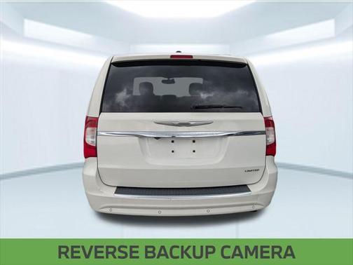 2013 Chrysler Town & Country Limited