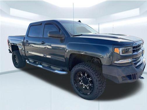 2017 Chevrolet Silverado 1500 2LT