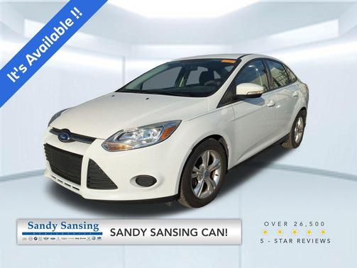 OXFORD WHITE 2013 Ford Focus SE