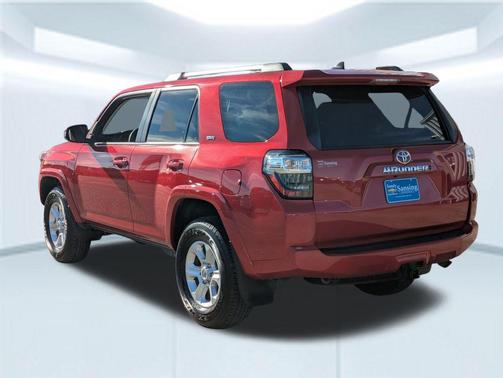 2024 Toyota 4Runner SR5