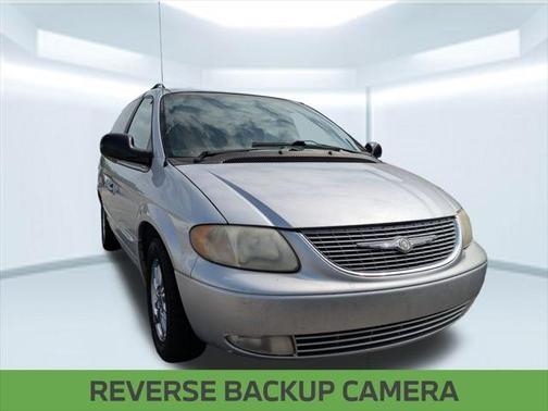 2001 Chrysler Town & Country Limited