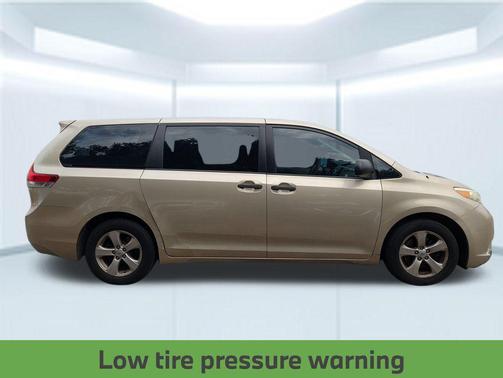 2013 Toyota Sienna SE