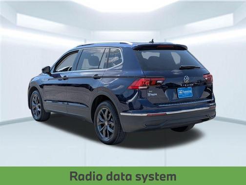 Atlantic Blue Metallic 2022 Volkswagen Tiguan 2.0T SE