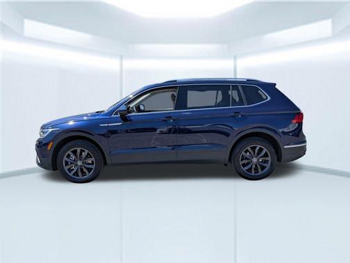 Atlantic Blue Metallic 2022 Volkswagen Tiguan 2.0T SE
