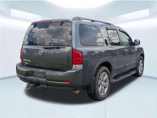 2011 Nissan Armada SV