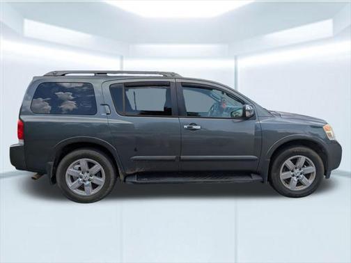 2011 Nissan Armada SV